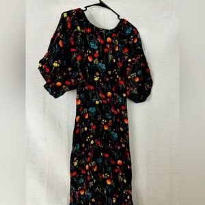 Black floral multicolor midi flowy dress with puff sleeves